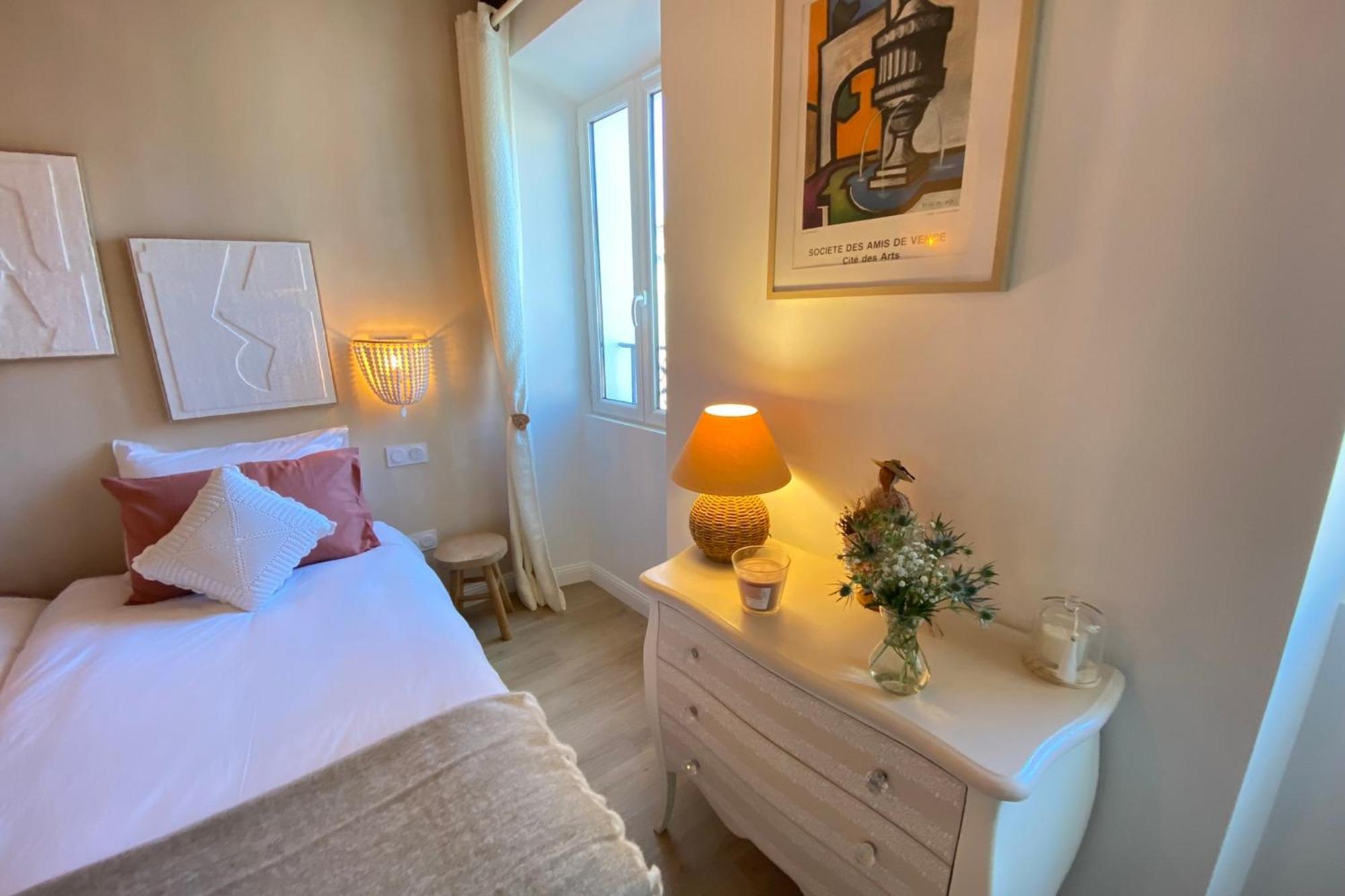 La Sanverine Private Room Historic Center Vence Bagian luar foto